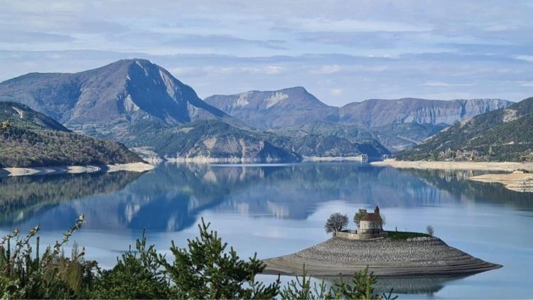 Les Apparts De La Tourronde Chorges Exterior foto